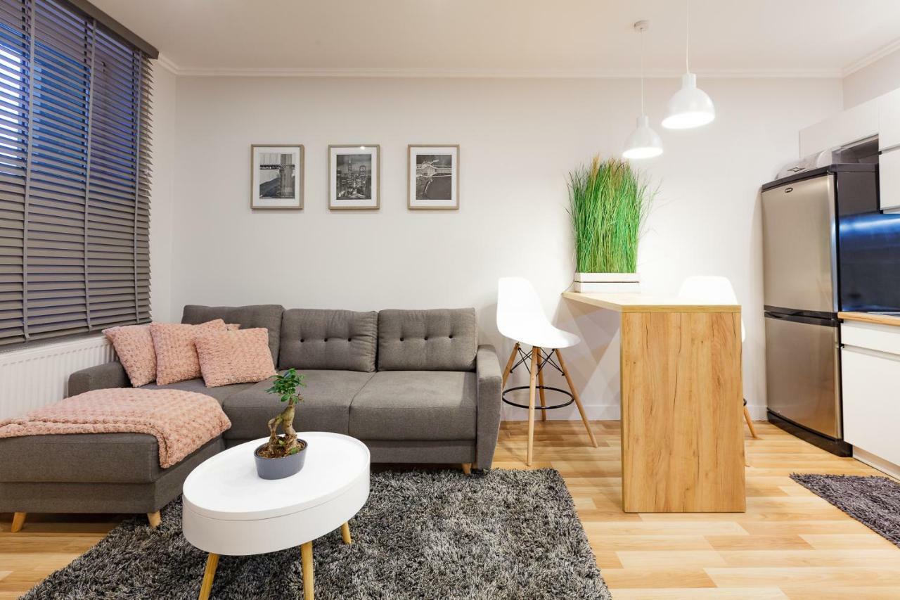 Apartment Mw *